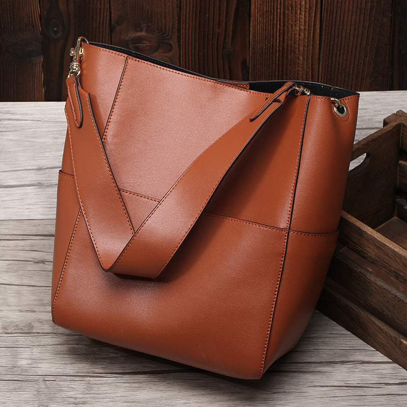 Vintage Dooney and Bourke black Brown leather bucket bag purse Drawstring |  eBay